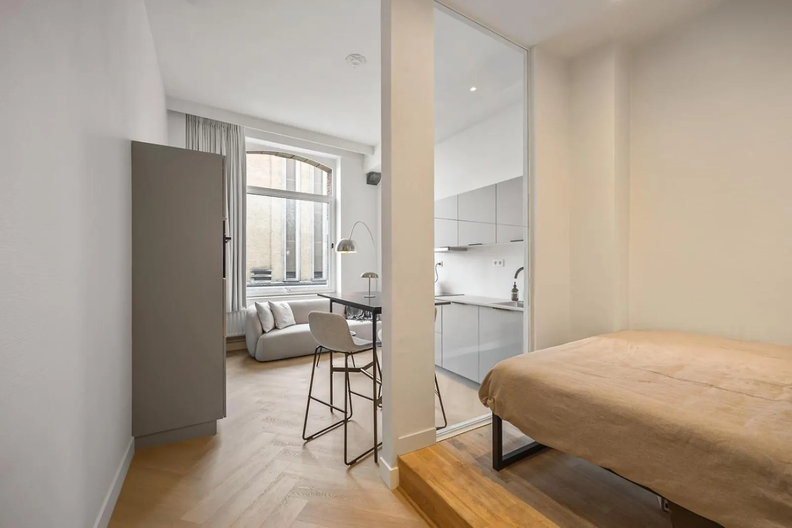 Antwerp Riverside Suite Apartment