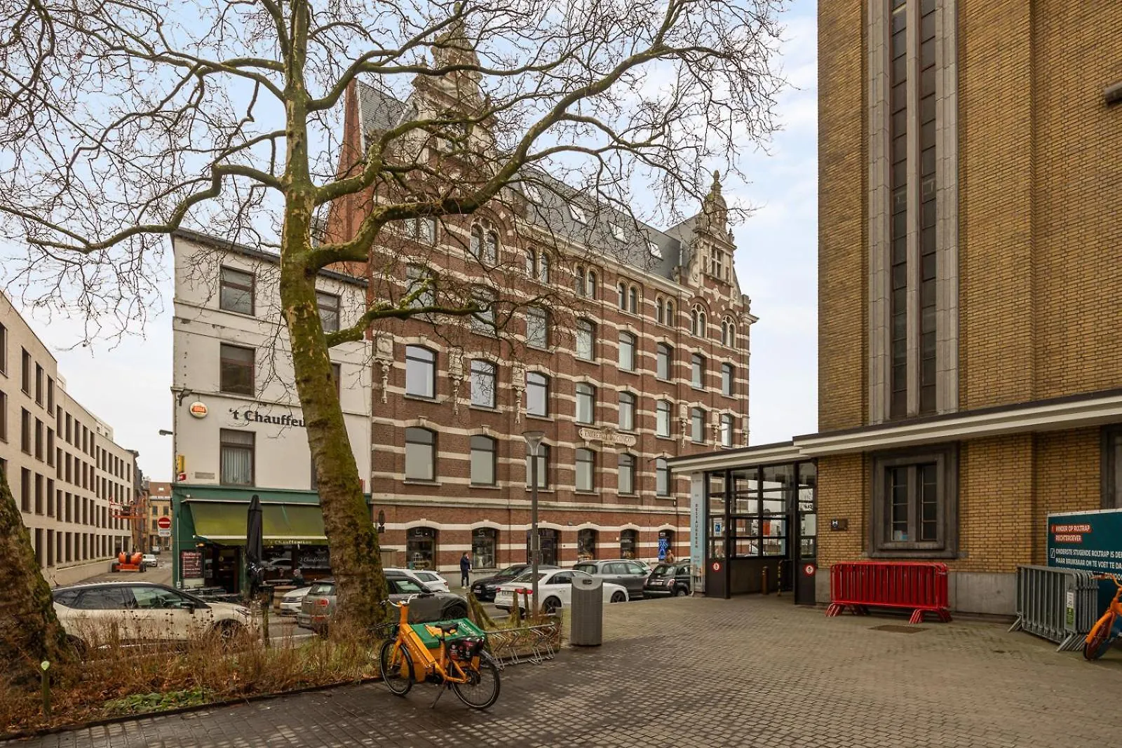 Antwerp Riverside Suite